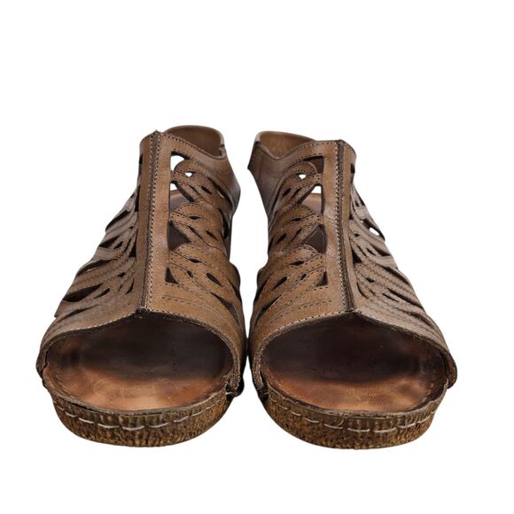 Karyoka Brown Leather Cutout Wedge Sandals Sz 38 US 7.5 - 8 Boho Beach - Picture 7 of 15